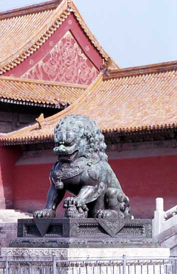 forbidden-city-lion